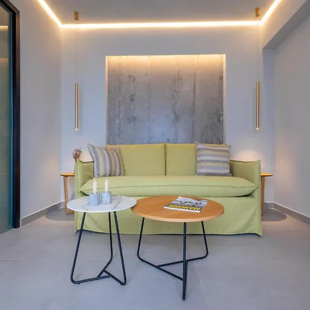 ホテル Anadeo & *