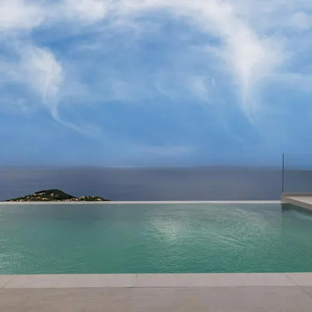 Anadeo & ホテル Exanthia