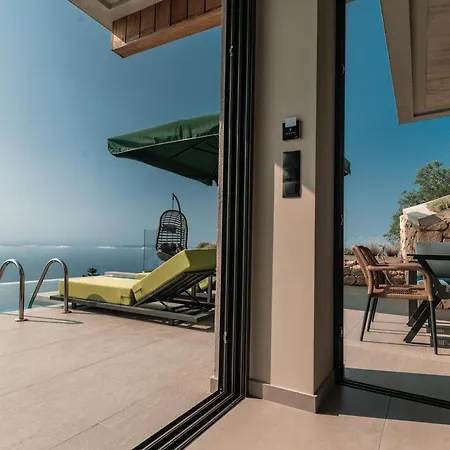 Hotel Anadeo &