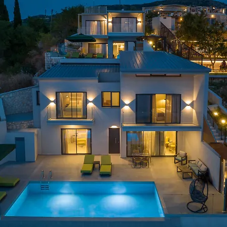 Hotel Anadeo &
