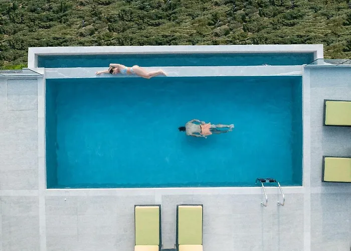 Anadeo Villas & Suites Hotel Exanthia