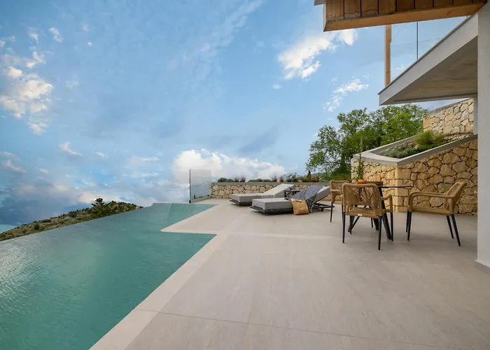 Anadeo Villas & Suites Hotel