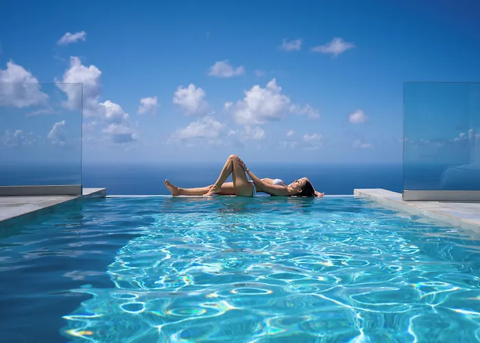 Anadeo Villas & Suites Hotel *