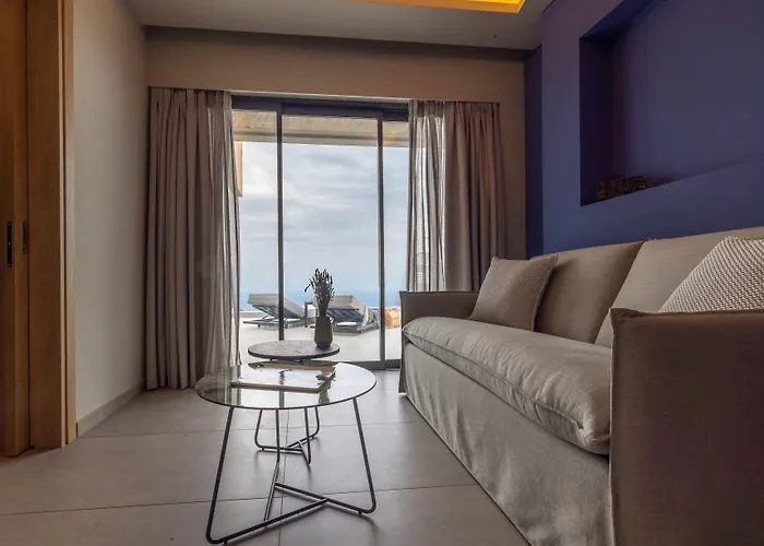 Anadeo Villas & Suites Hotel
