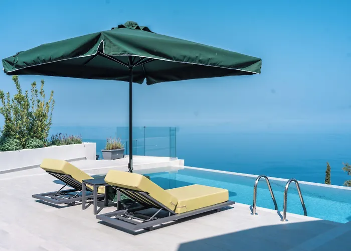 Anadeo Villas & Suites Hotel